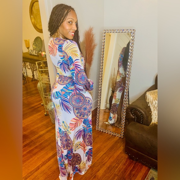 New Maxi Multi Color Maxi Dress - Picture 4 of 9